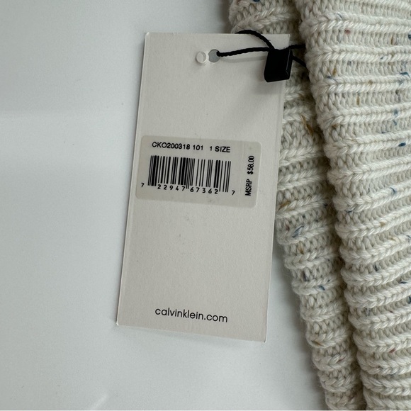 Calvin Klein White Speckled Pom Beanie – NWT - Picture 2 of 4
